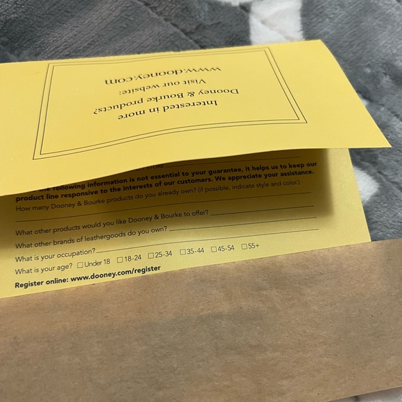 Dooney and Bourke, Brianna in blush color, textured shoulder bag/Crossbody - Picture 5 of 5